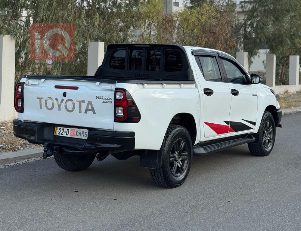 تۆیۆتا هایلۆکس